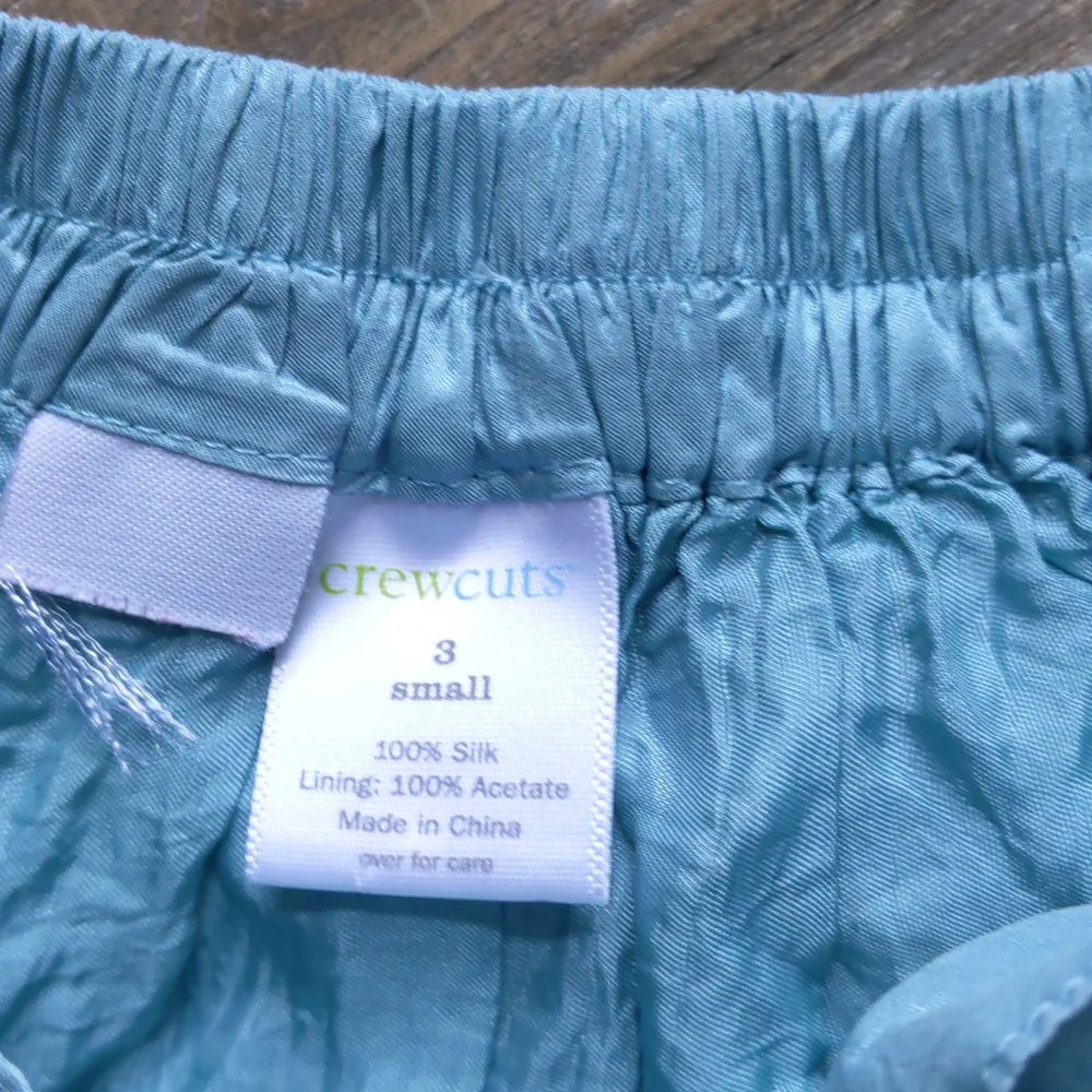Size 3 j. Crew crewcuts silk skirt with tulle lining